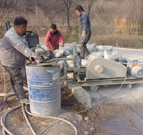 南江路面下沉注浆